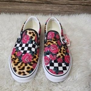 New Vans Classic Slip On Rose Animal Checkerboard Sneakers